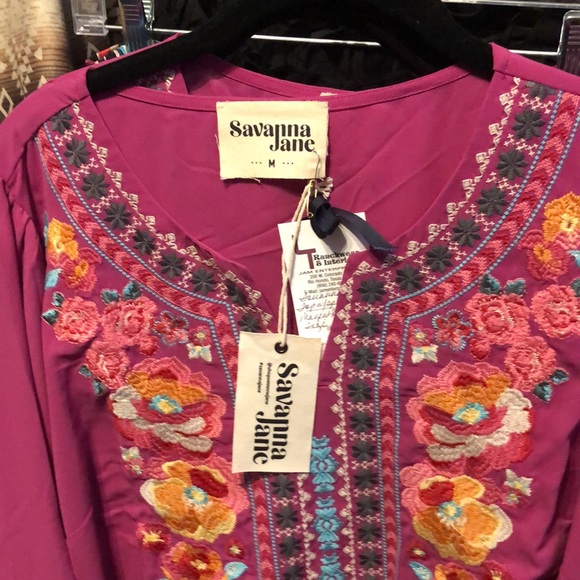 Savanna Jane Womens tunic top embroidered floral new with tags. - Picture 4 of 4